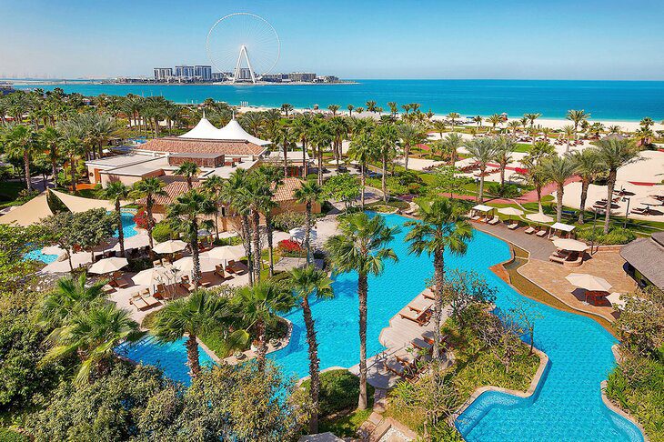 14 Top-Rated Beach Resorts in Dubai