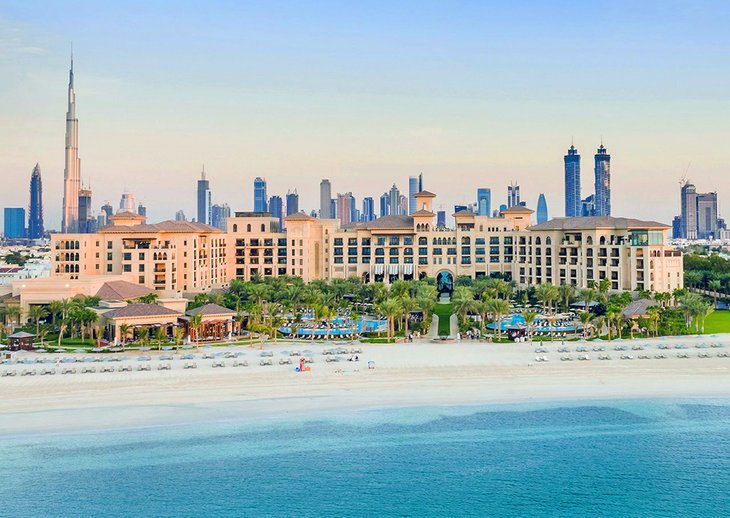 14 Top-Rated Beach Resorts in Dubai