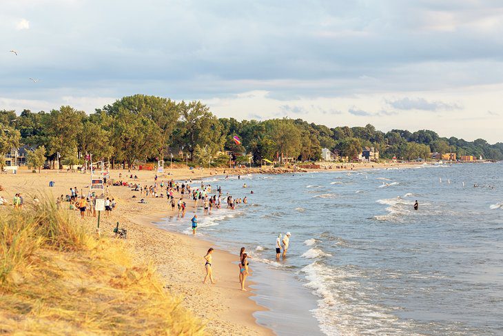 14 Top-Rated Beaches in Michigan