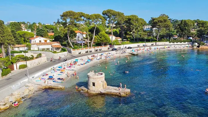 14 Top-Rated Beaches in the South of France