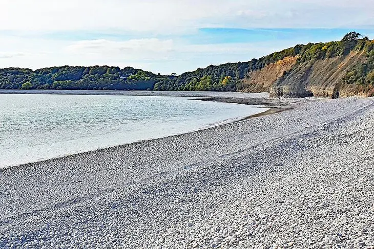 14 Top-Rated Beaches near Cardiff