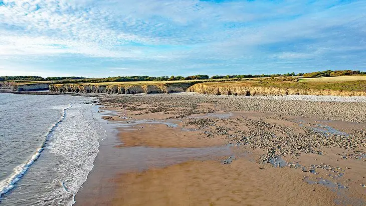 14 Top-Rated Beaches near Cardiff