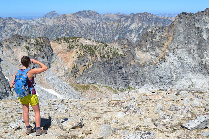 14 Top-Rated Hiking Trails in Montana