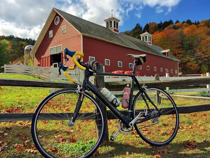 14 Top-Rated Hiking Trails in Vermont