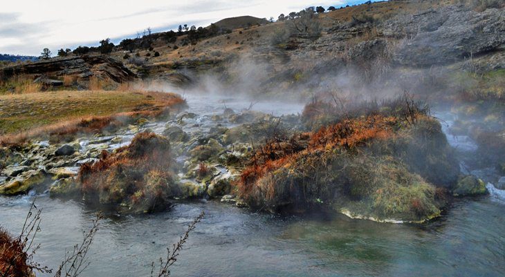 14 Top-Rated Hiking Trails in Yellowstone National Park