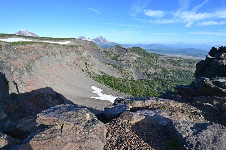 14 Top-Rated Hiking Trails near Bend, OR