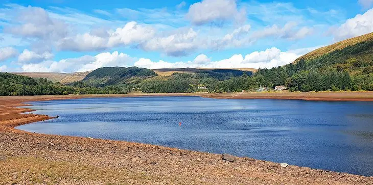14 Top-Rated Lakes in Wales