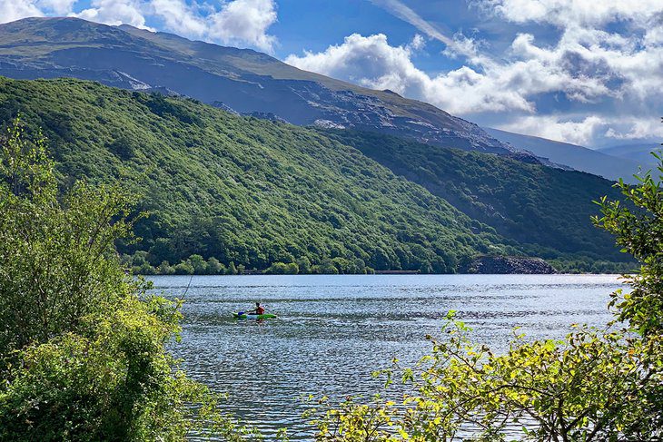 14 Top-Rated Lakes in Wales