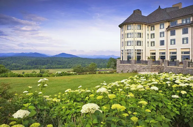 14 Top-Rated Resorts in Asheville, NC