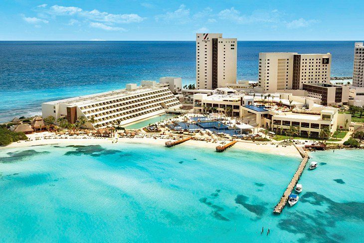 14 Top-Rated Resorts in Cancun for Families