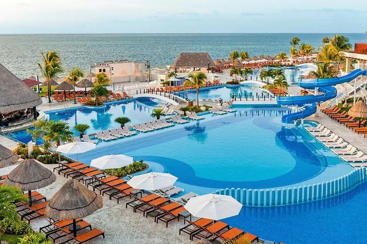 14 Top-Rated Resorts in Cancun for Families