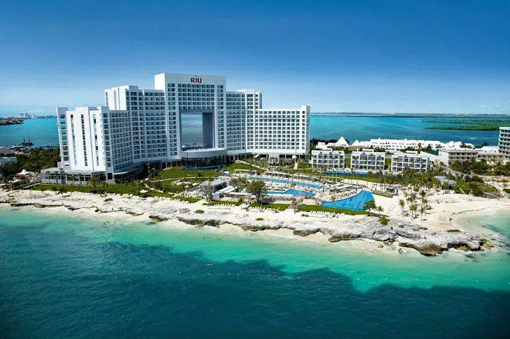 14 Top-Rated Resorts in Cancun for Families