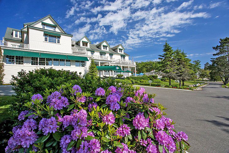 14 Top-Rated Resorts in Maine