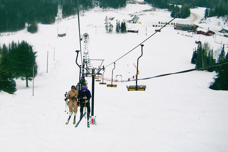 14 Top-Rated Ski Resorts in Ontario, 2023/24