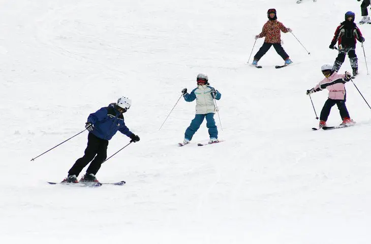 14 Top-Rated Ski Resorts in Ontario, 2023/24