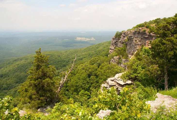 14 Top-Rated Tourist Attractions in Arkansas