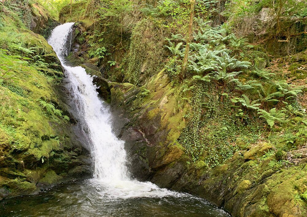 14 Top-Rated Waterfalls in Wales