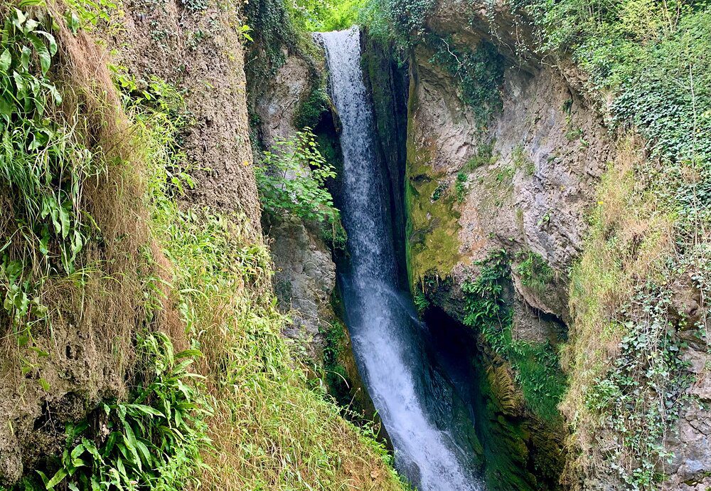 14 Top-Rated Waterfalls in Wales