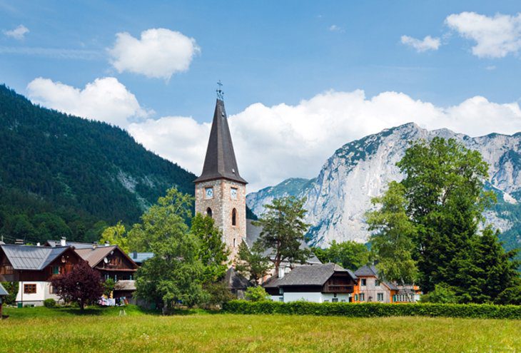 14 Top Tourist Attractions in Hallstatt & along the Hallstätter See