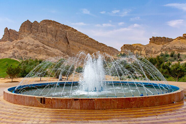 14 Top Tourist Attractions & Places to Visit in Al Ain