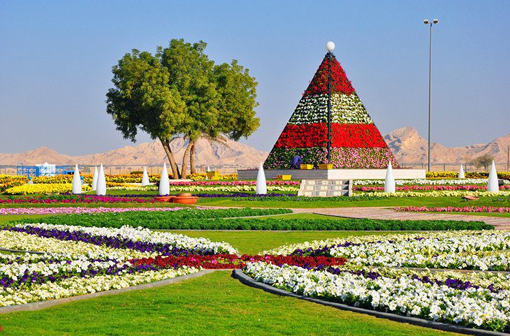 14 Top Tourist Attractions & Places to Visit in Al Ain