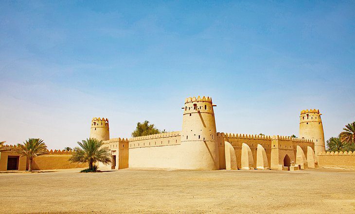 14 Top Tourist Attractions & Places to Visit in Al Ain