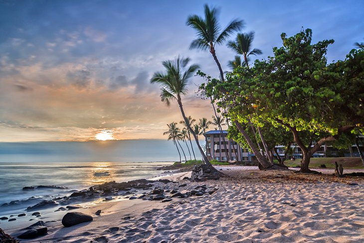 15 Best Beaches in Kona