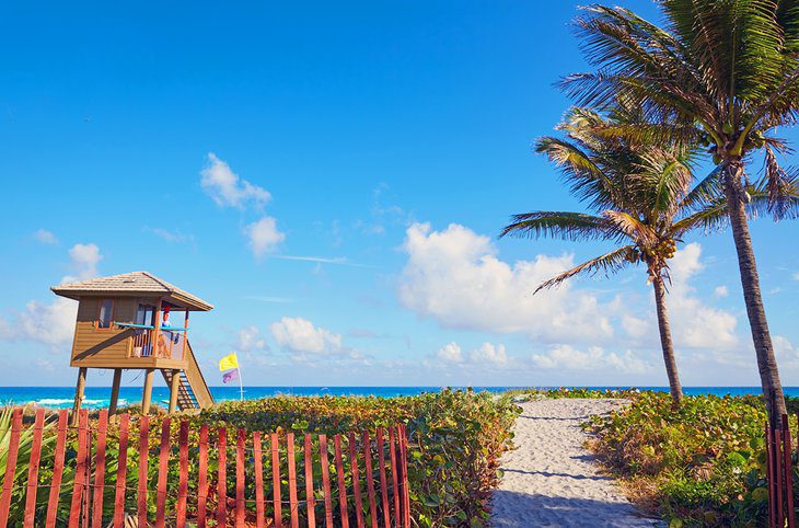 15 Best Cheap Beach Vacation Spots in the USA