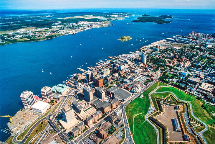 15 Best Cities in Canada