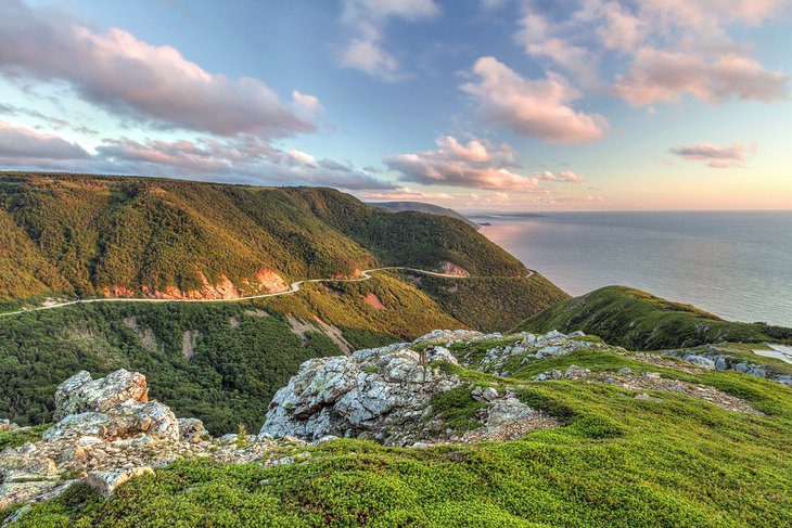 15 Best Hikes in Canada