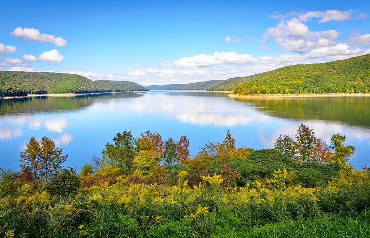 15 Best Lakes in Pennsylvania