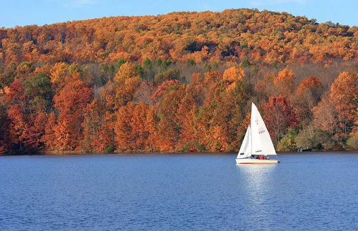 15 Best Lakes in Pennsylvania