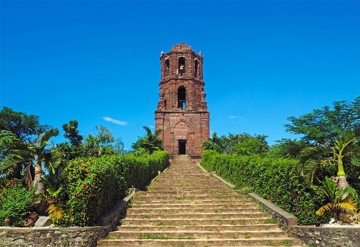 15 Best Places to Visit in the Philippines