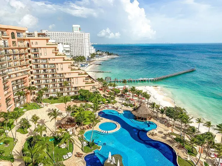 15 Best Resorts in Cancun