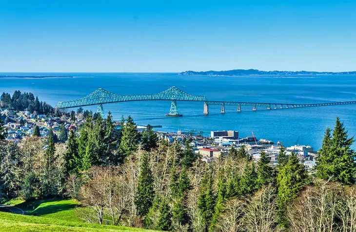 15 Best Small Towns in Oregon