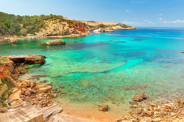 15 Top-Rated Beaches in Ibiza