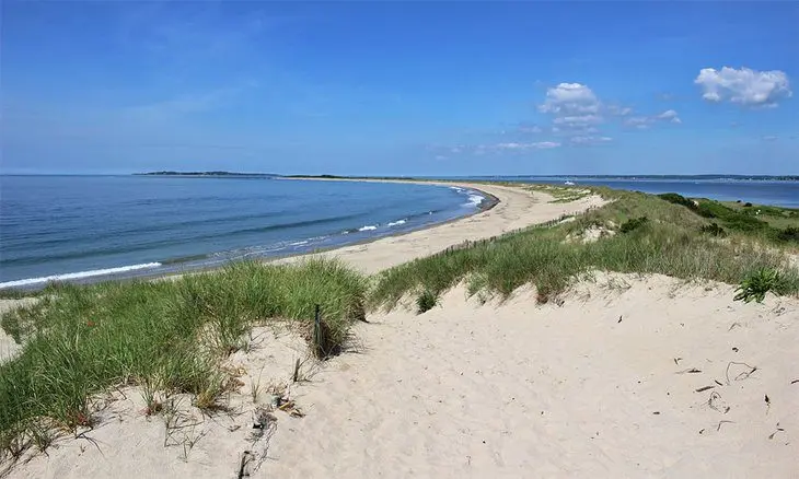 15 Top-Rated Beaches in Rhode Island