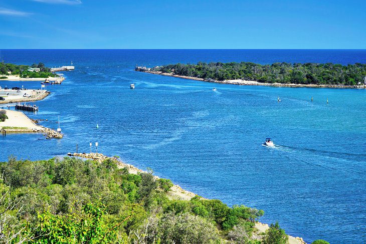 15 Top-Rated Fishing Destinations in Australia