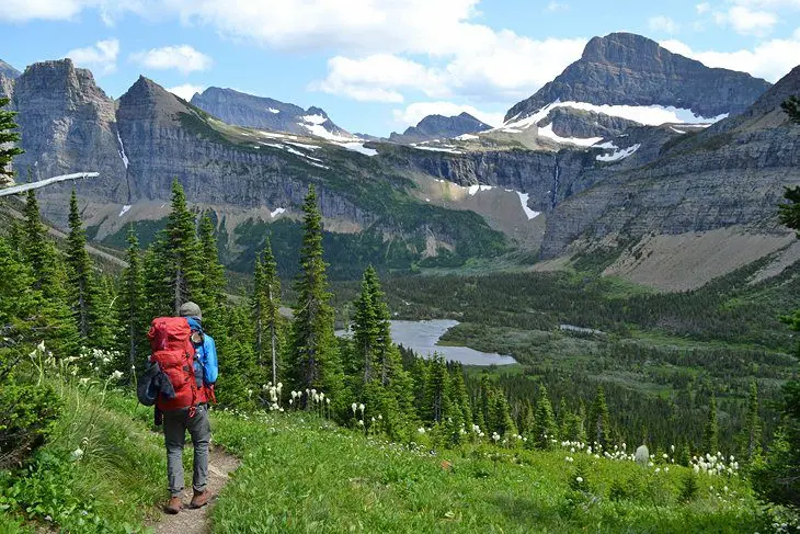 15 Top-Rated Hiking Trails in Glacier National Park, MT