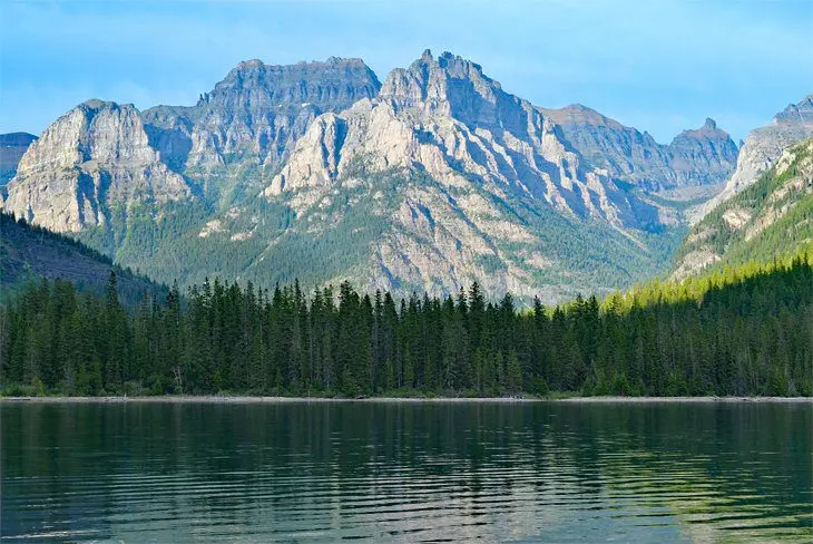 15 Top-Rated Hiking Trails in Glacier National Park, MT