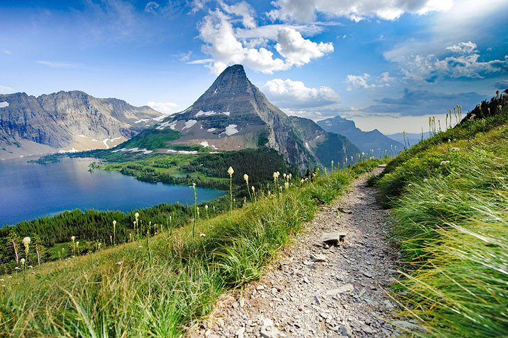 15 Top-Rated Hiking Trails in Glacier National Park, MT