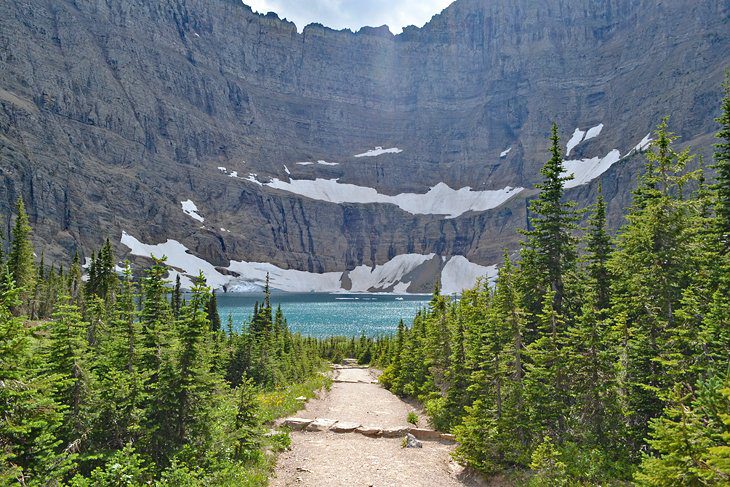 15 Top-Rated Hiking Trails in Glacier National Park, MT