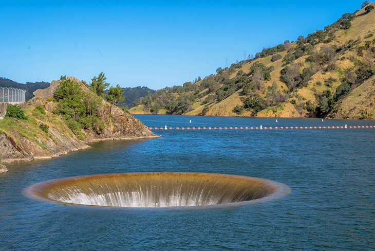 15 Top-Rated Lakes in California