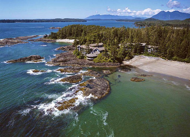 15 Top-Rated Resorts in British Columbia