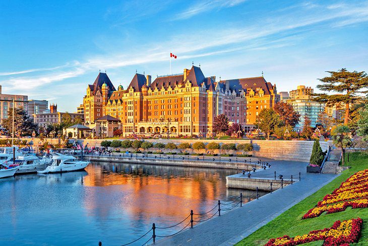 15 Top-Rated Resorts in British Columbia