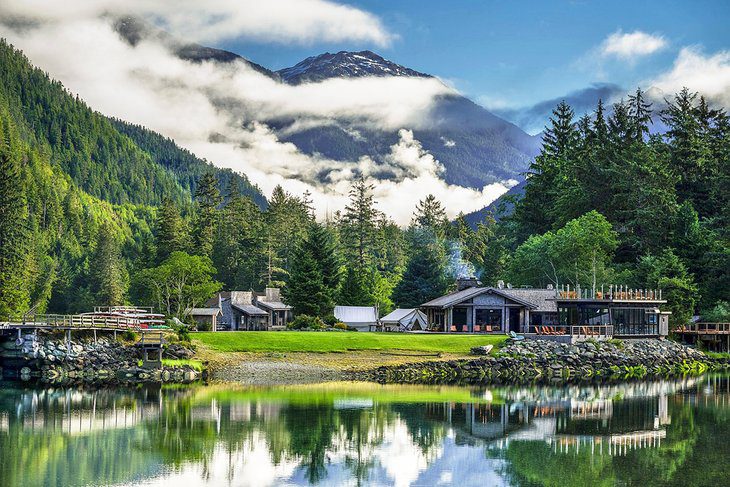 15 Top-Rated Resorts in British Columbia