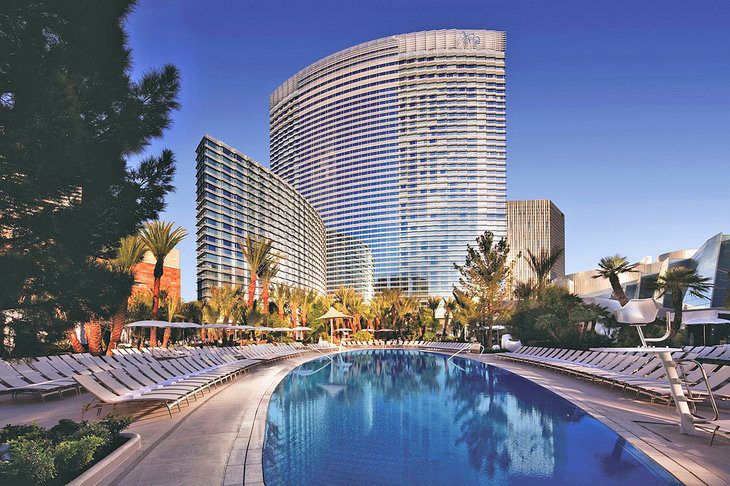 15 Top-Rated Resorts in Las Vegas, NV