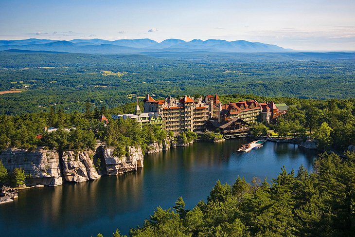 15 Top-Rated Resorts in New York State