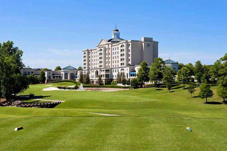 15 Top-Rated Resorts in North Carolina