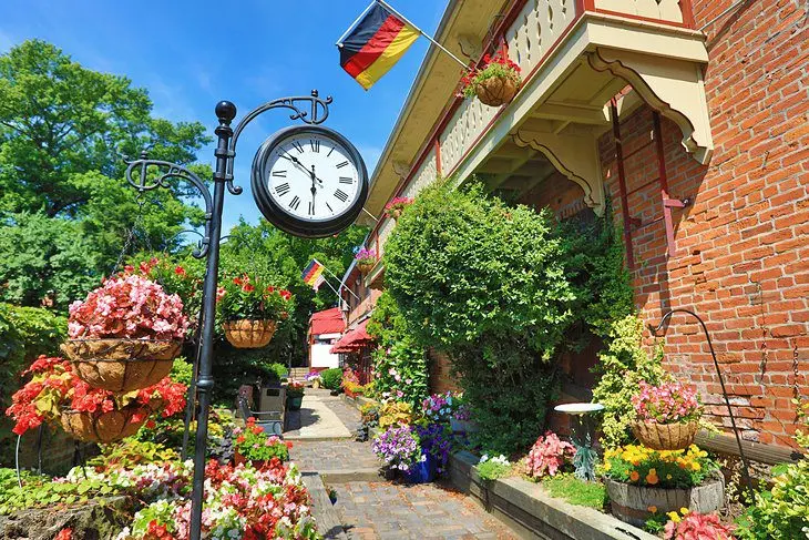 15 Top-Rated Small Towns in Ohio